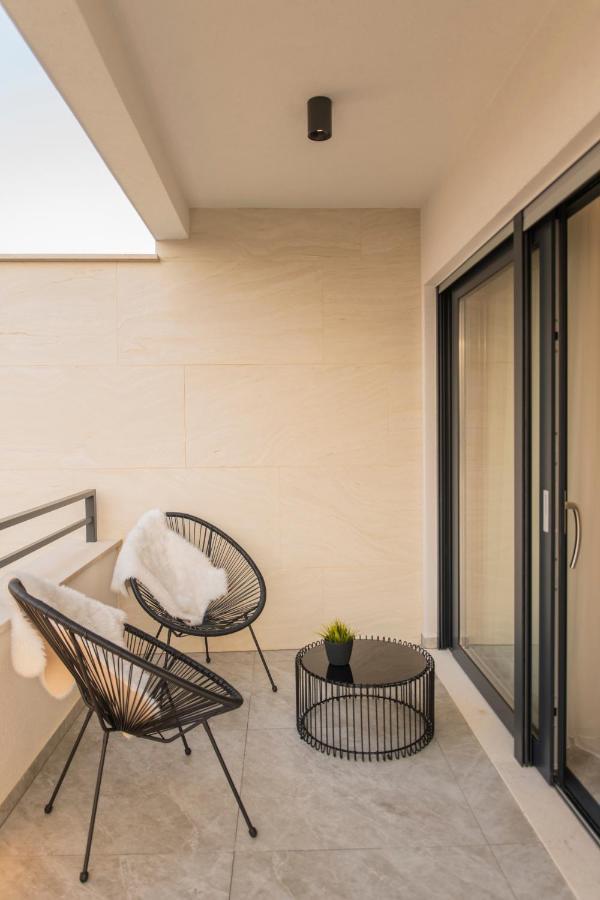 Villa Magna Luxury Apartments Муртер Экстерьер фото
