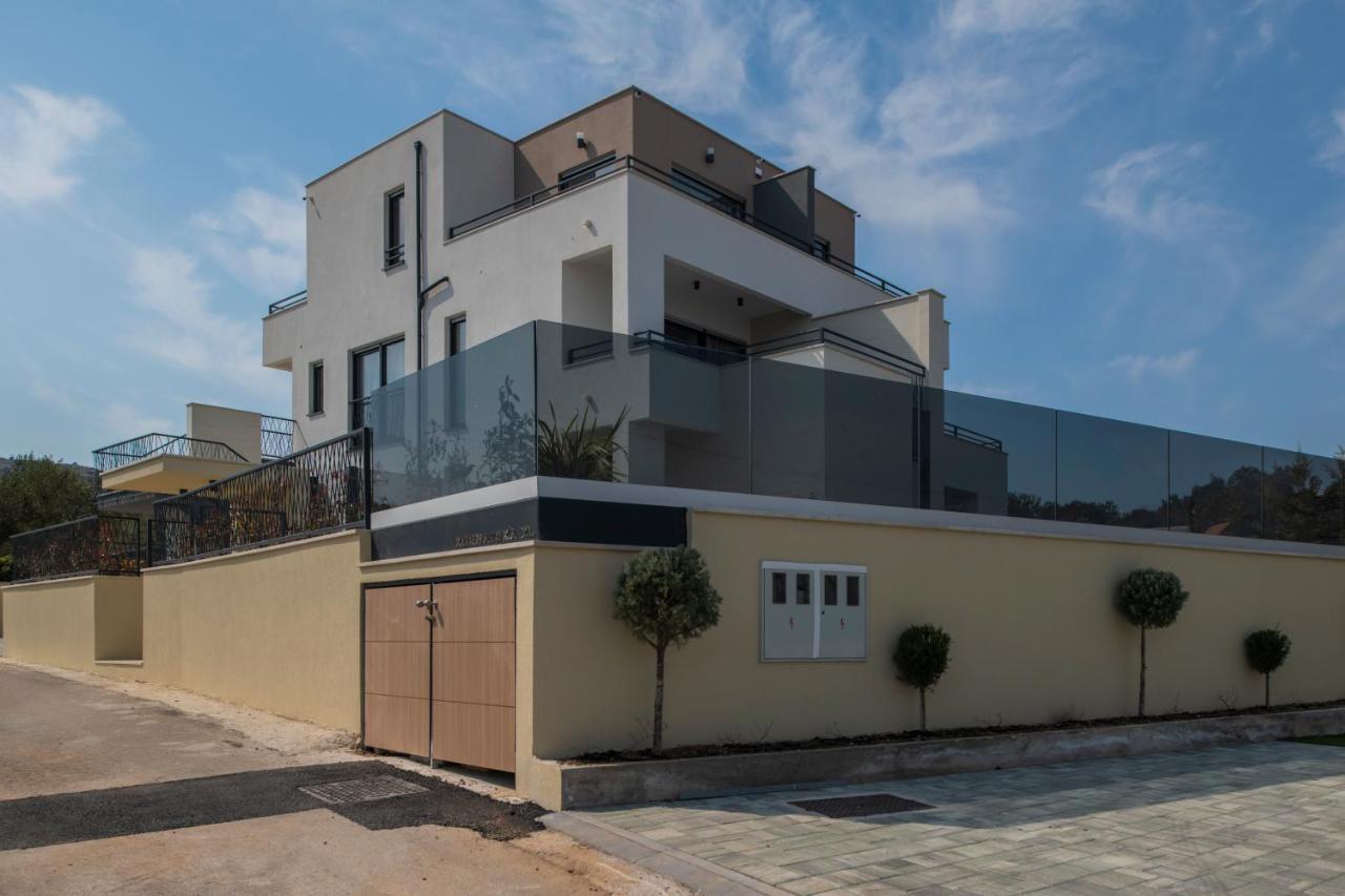 Villa Magna Luxury Apartments Муртер Экстерьер фото
