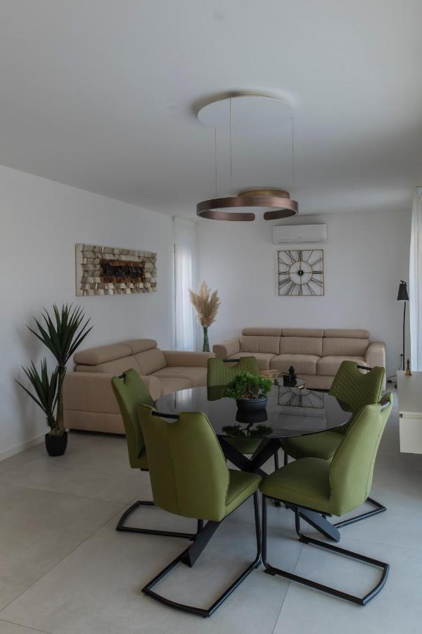 Villa Magna Luxury Apartments Муртер Экстерьер фото
