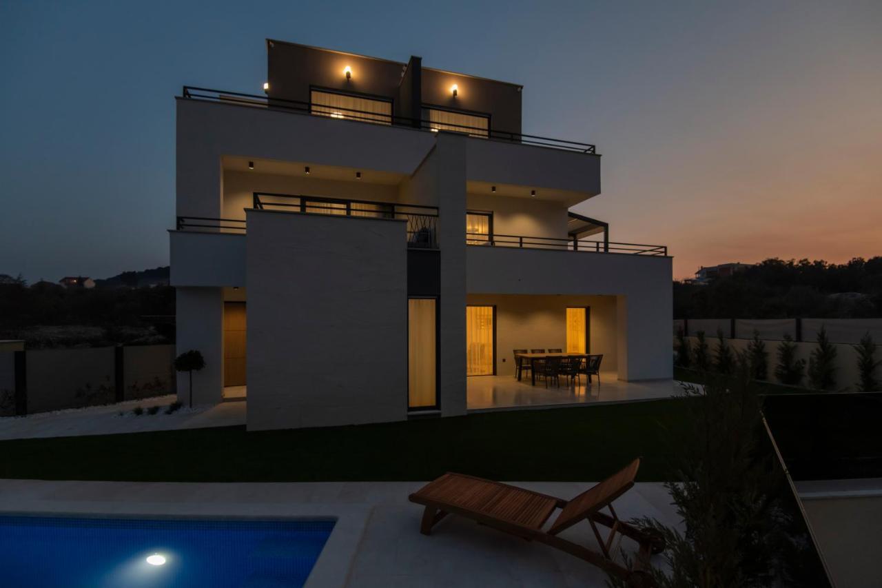 Villa Magna Luxury Apartments Муртер Экстерьер фото